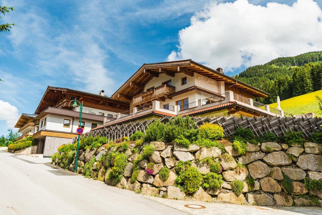 Haus Sabrina - Ferienwohnungen Saalbach-Hinterglemm Ngoại thất bức ảnh