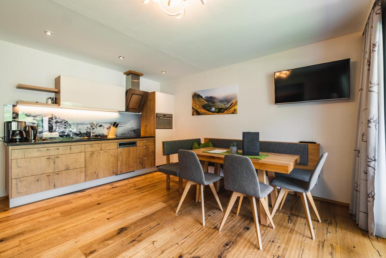 Haus Sabrina - Ferienwohnungen Saalbach-Hinterglemm Ngoại thất bức ảnh