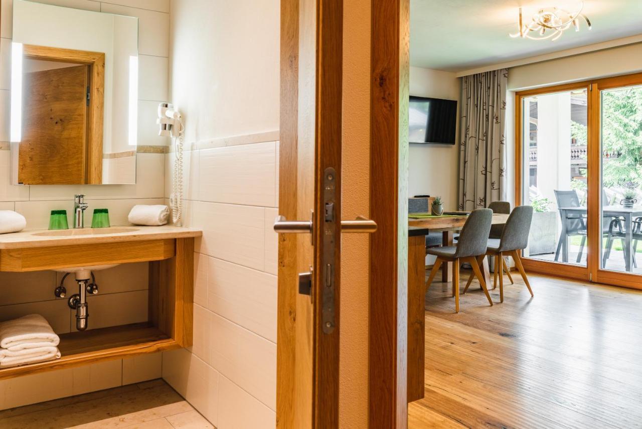 Haus Sabrina - Ferienwohnungen Saalbach-Hinterglemm Ngoại thất bức ảnh